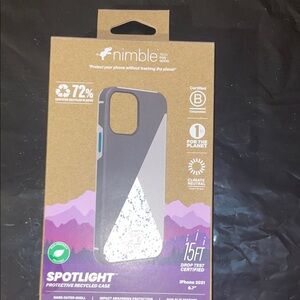 Nimble Activewear Spotlight Case - Black and Gray